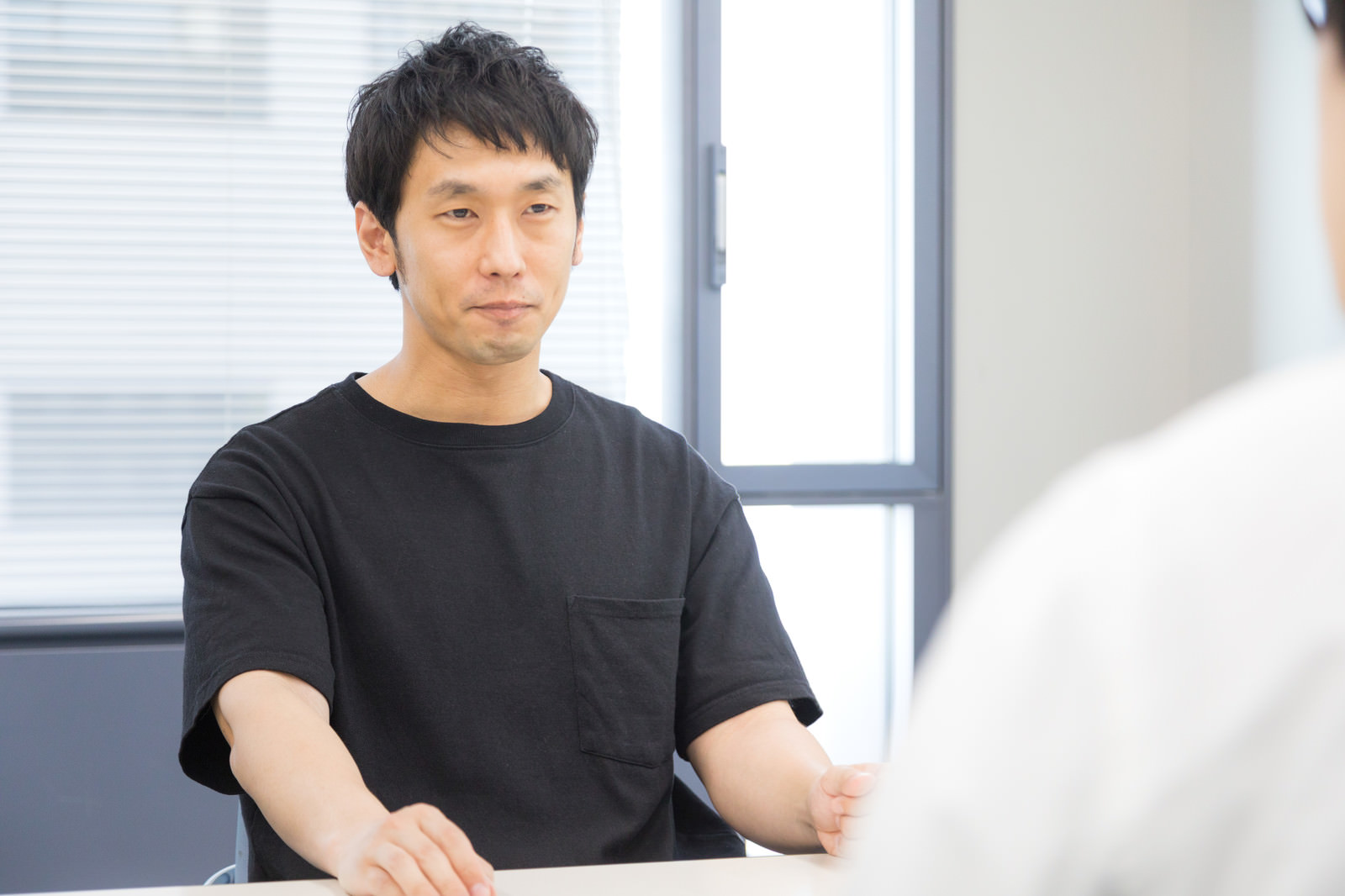 インタビュー記事の書き方完全ガイド｜取材前から執筆まで全工程を徹底解説！ 